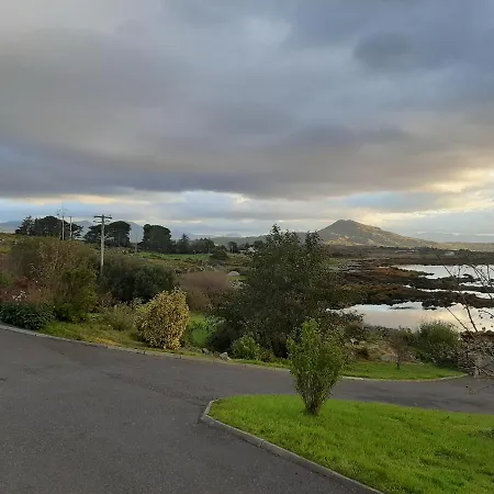 Rossroe Nocleg ze śniadaniem 4*