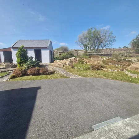 Rossroe Nocleg ze śniadaniem 4*