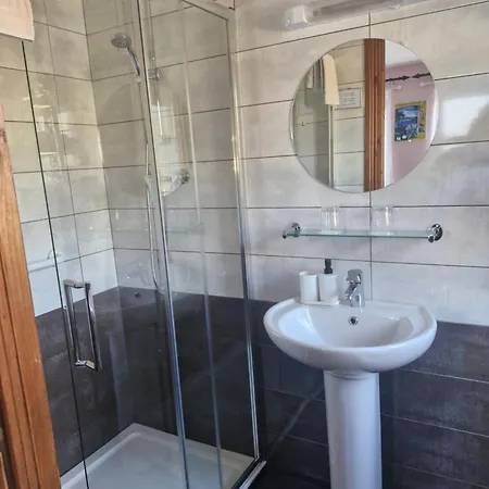 Bed and Breakfast Rossroe Canower