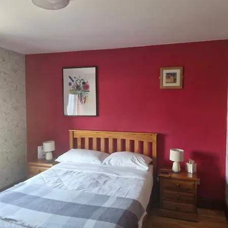 罗斯洛住宿加早餐旅舍 Canower