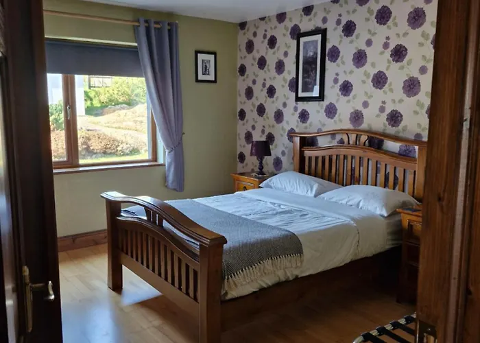 Couette-café Rossroe 4*