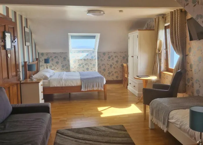 Rossroe Couette-café 4*