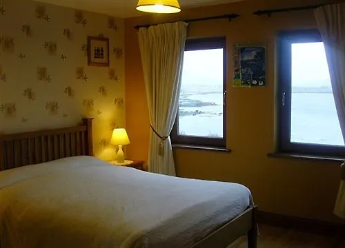 Couette-café Rossroe 4*